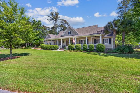 Photo of 4030 Ten Shillings Way, Ravenel, SC 29470 (MLS # 26010398)