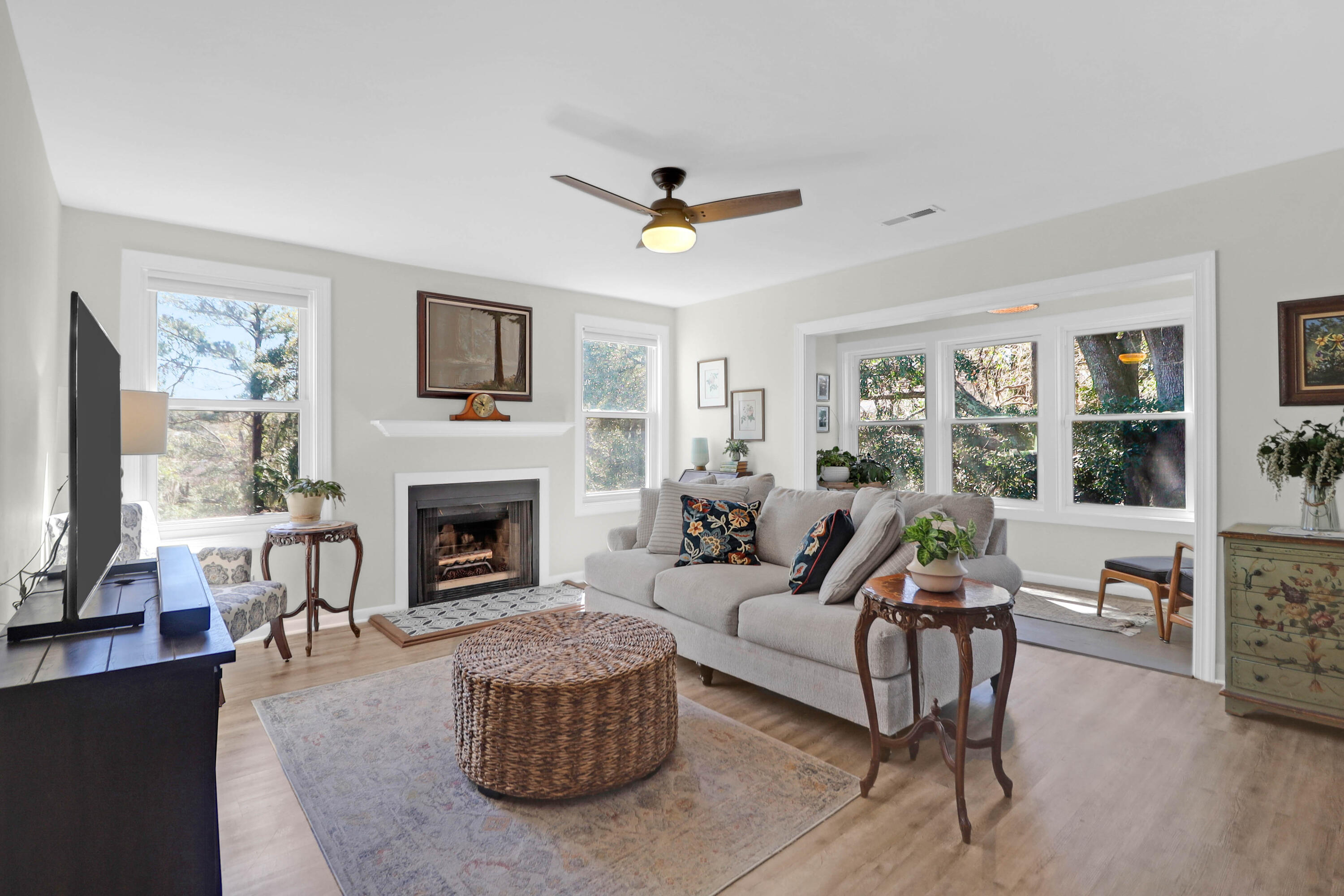 1142 Village Creek Lane #3