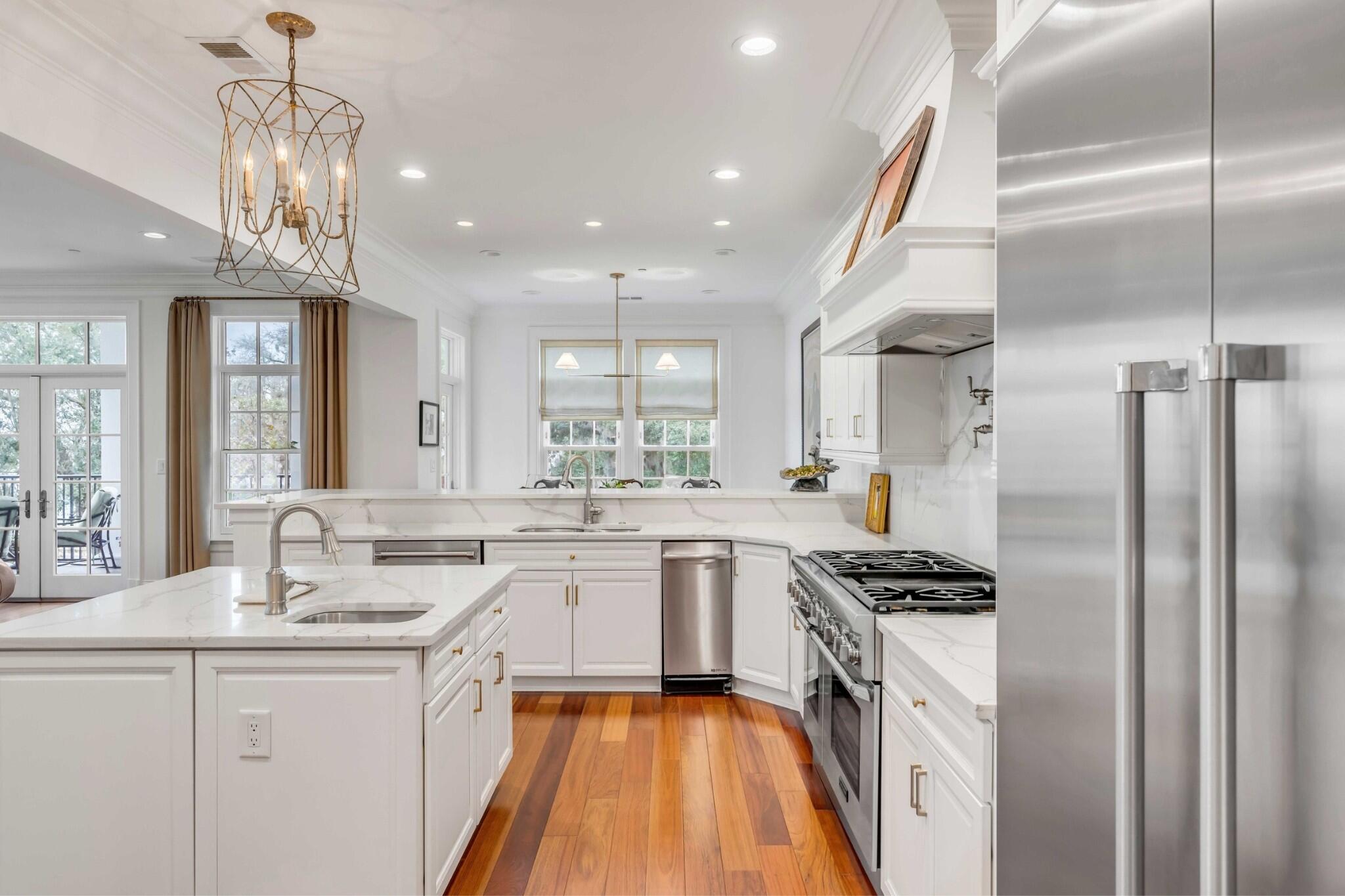 108 Fairbanks Oak Alley 302