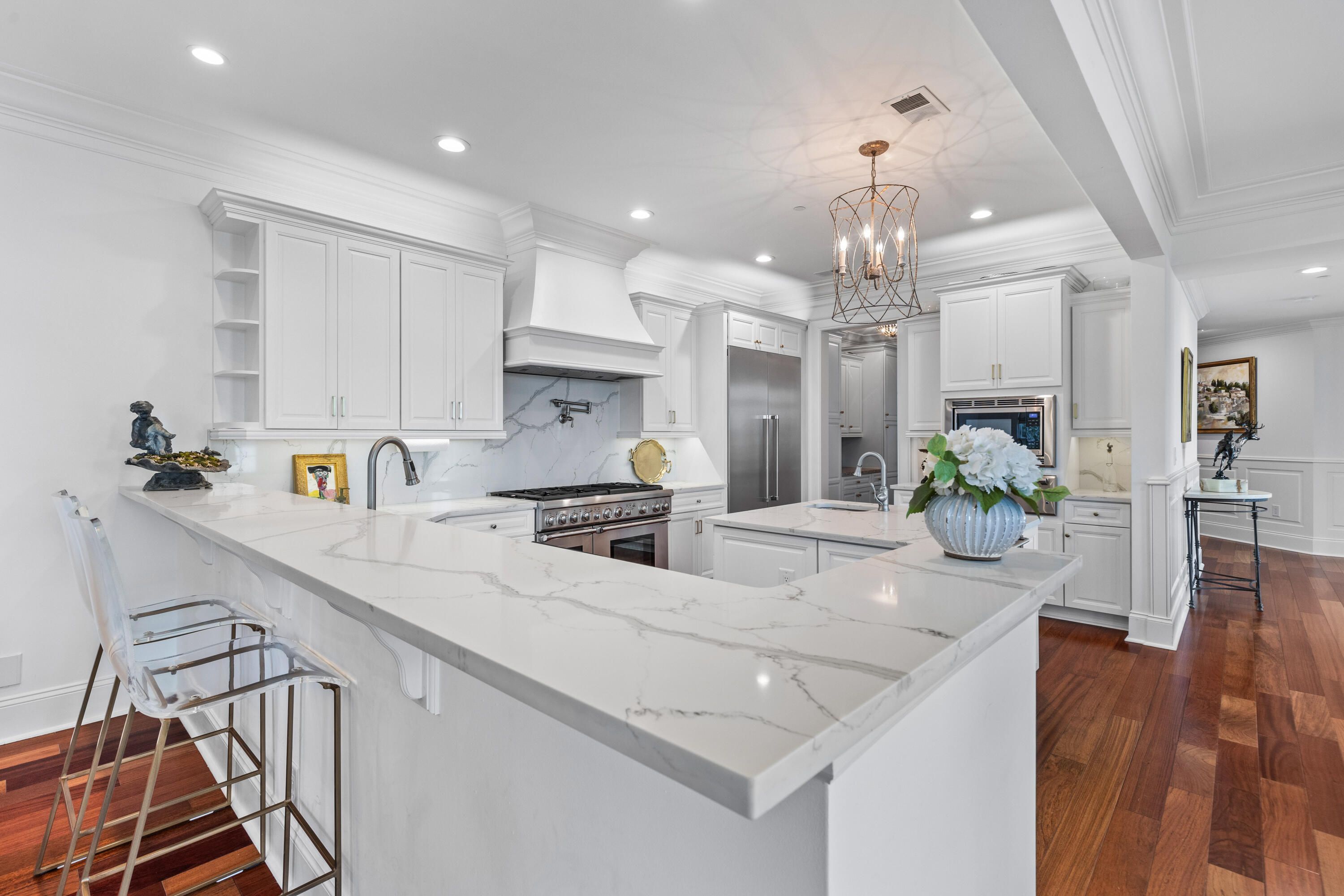 108 Fairbanks Oak Alley 302