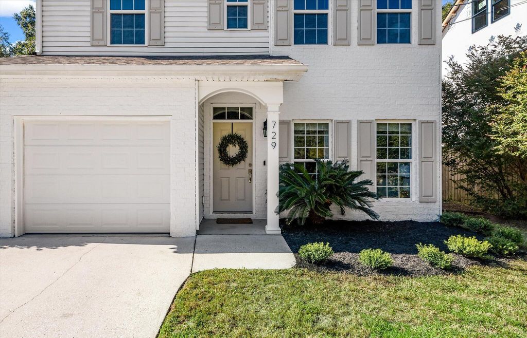 Photo of 729 Spark Street, Mount Pleasant, SC 29464 (MLS # 26006211)