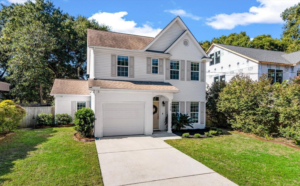 Photo of 729 Spark Street, Mount Pleasant, SC 29464 (MLS # 26006211)