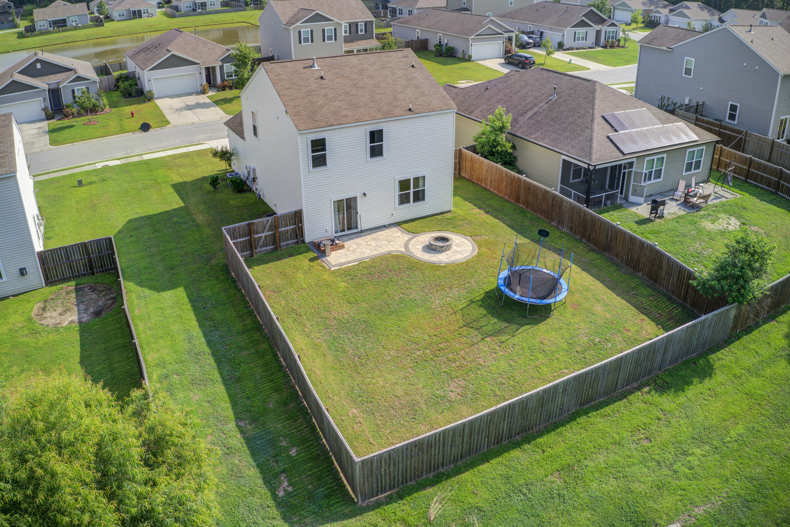596 Wayton Circle
