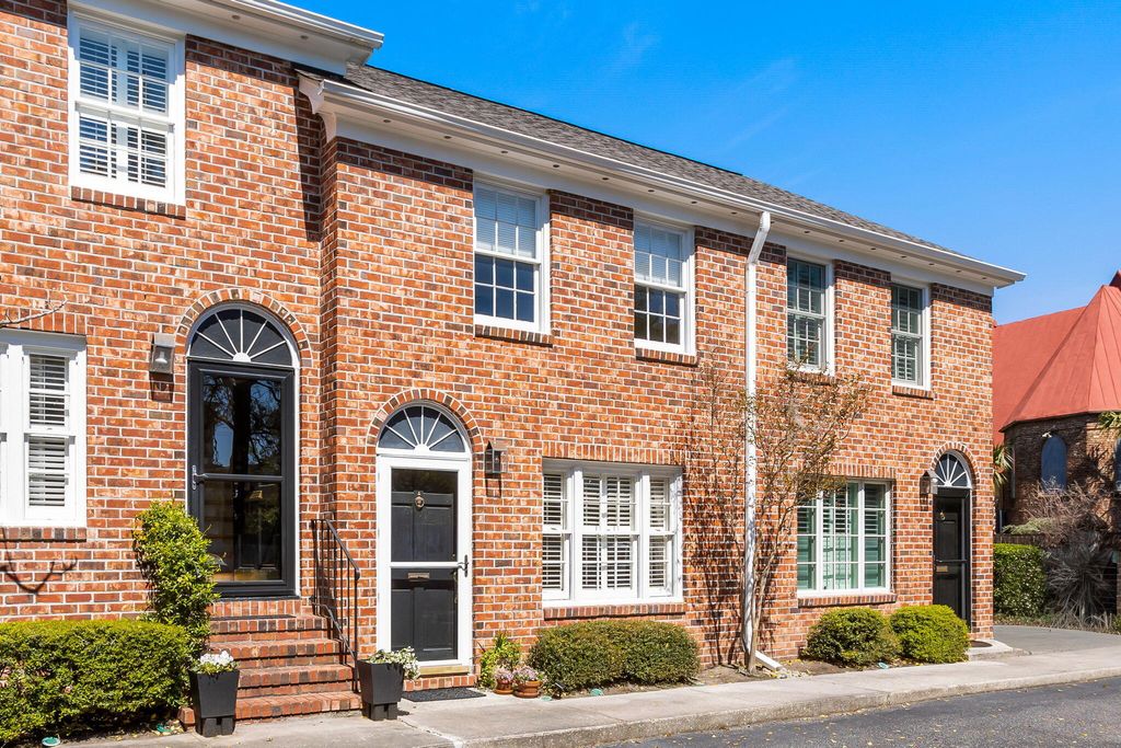 Photo of 12 George Street #B6, Charleston, SC 29401 (MLS # 26007925)