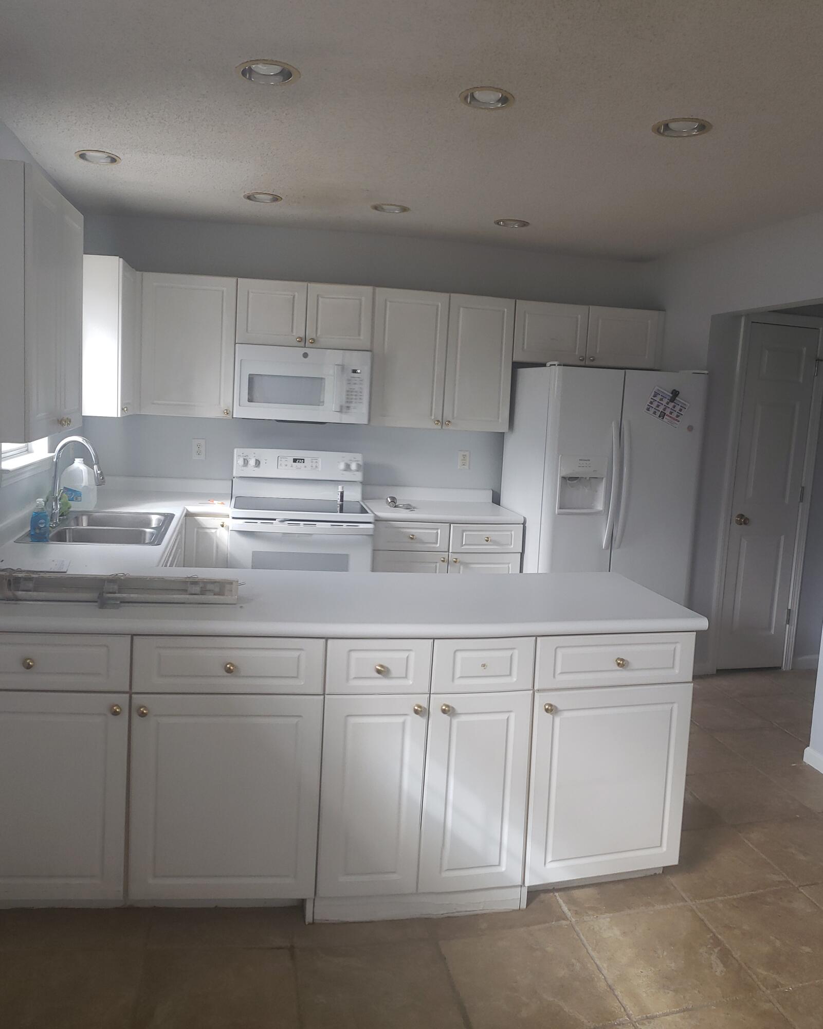 4897 Habersham Lane