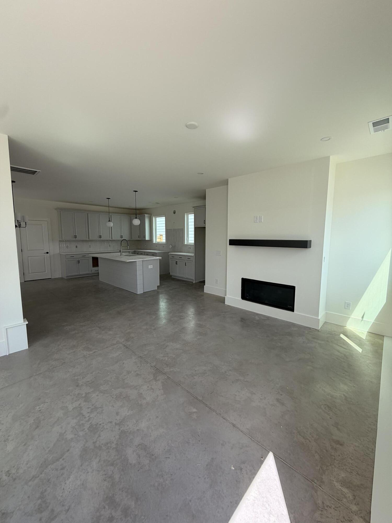 345 Trailmore Lane