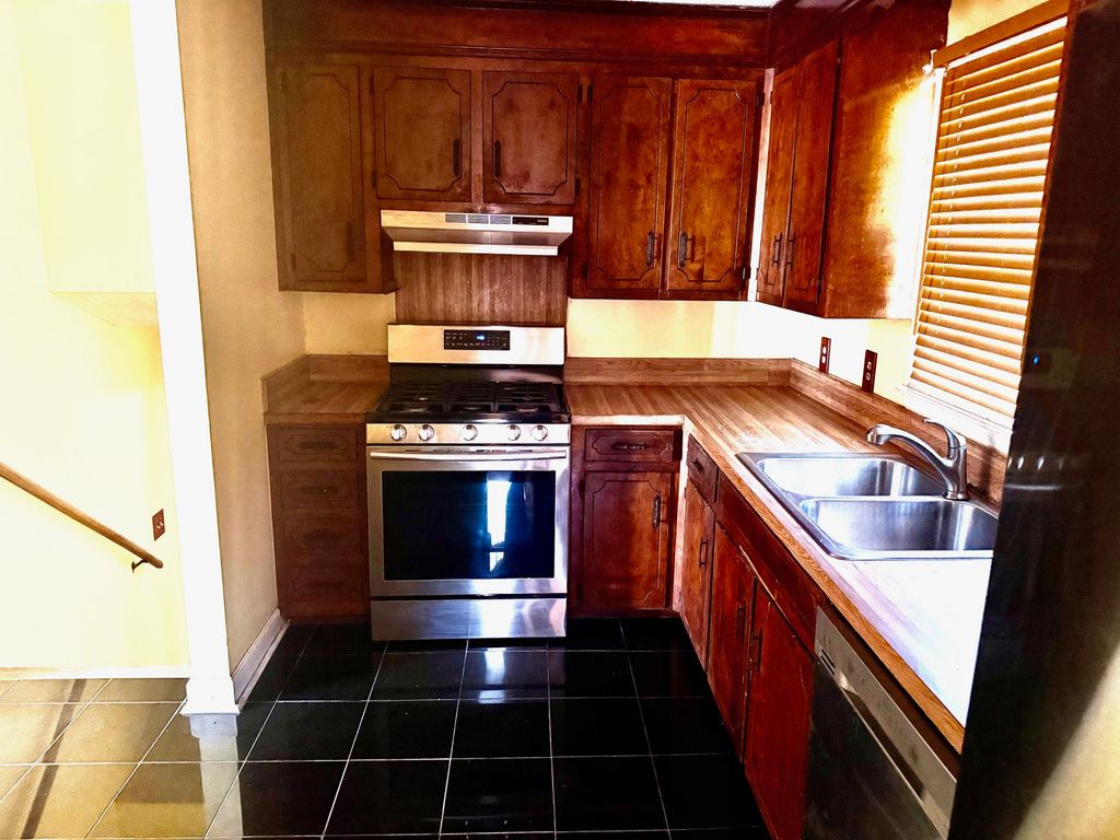 Photo of 7726 Picardy Place, North Charleston, SC 29420 (MLS # 25030851)