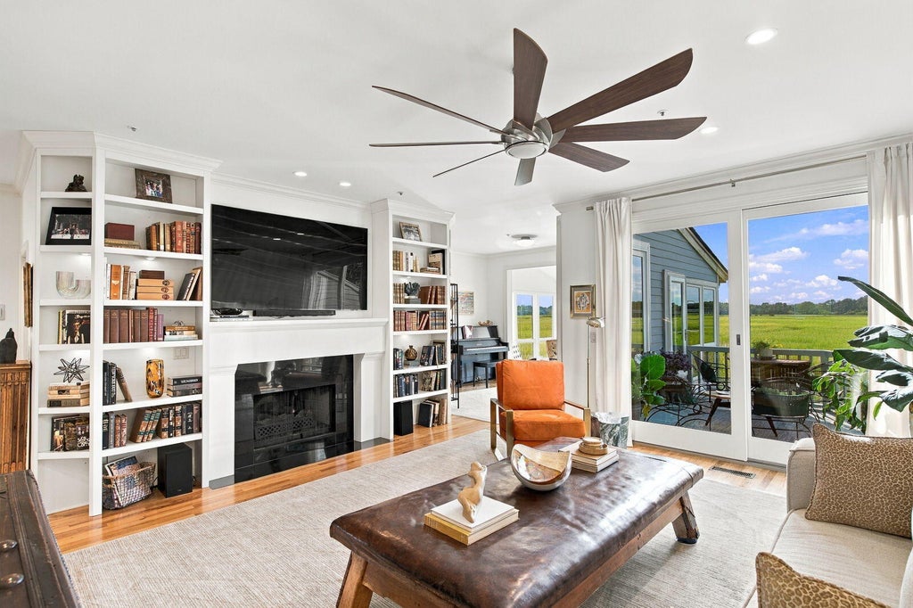 Photo of 658 Harbor Creek Place #29, Charleston, SC 29412 (MLS # 26026613)