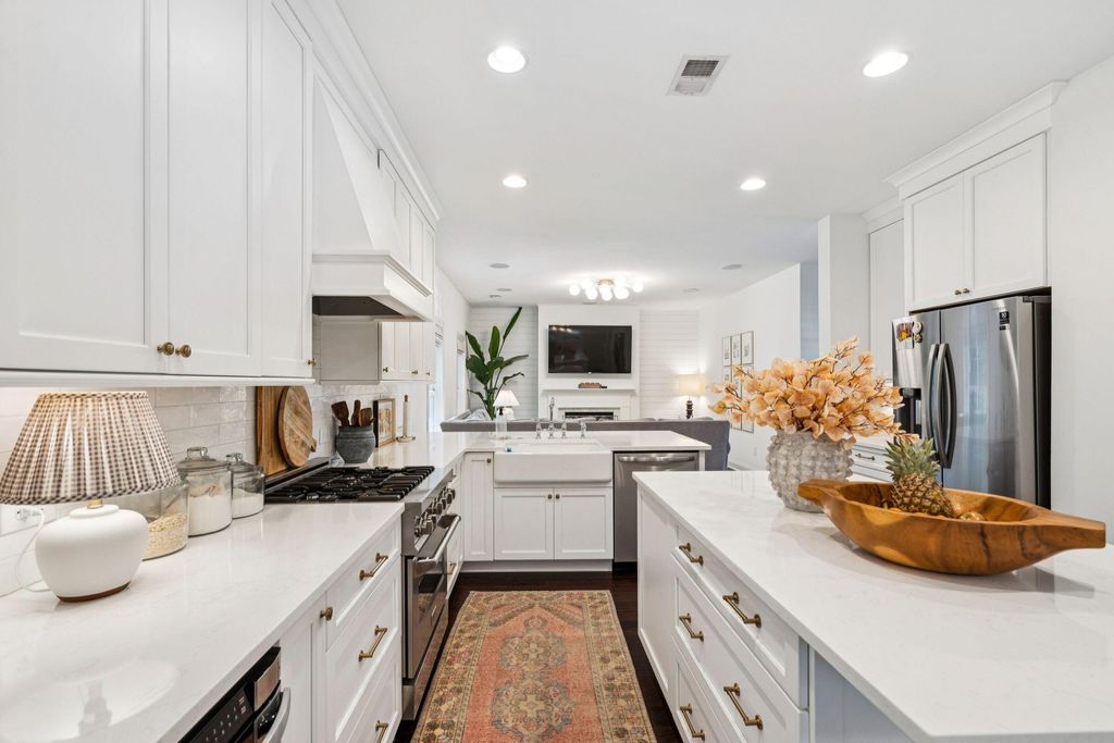 Photo of 3924 Hanoverian Drive, Mount Pleasant, SC 29429 (MLS # 25029257)