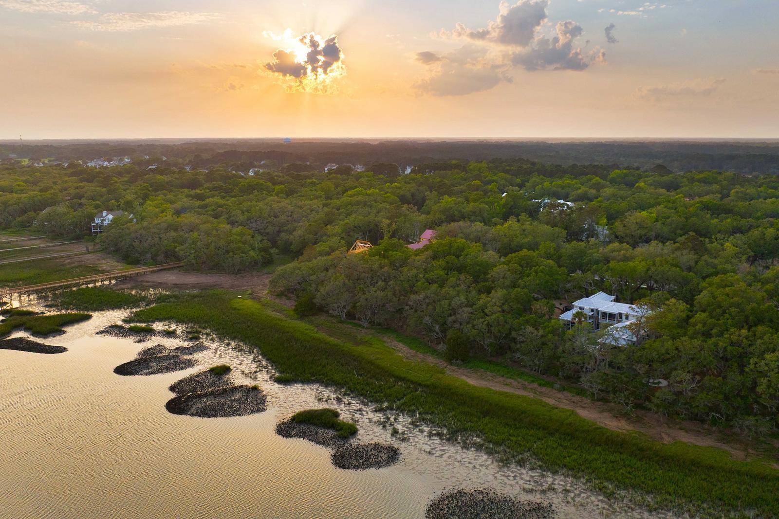 1018 Slow Water View