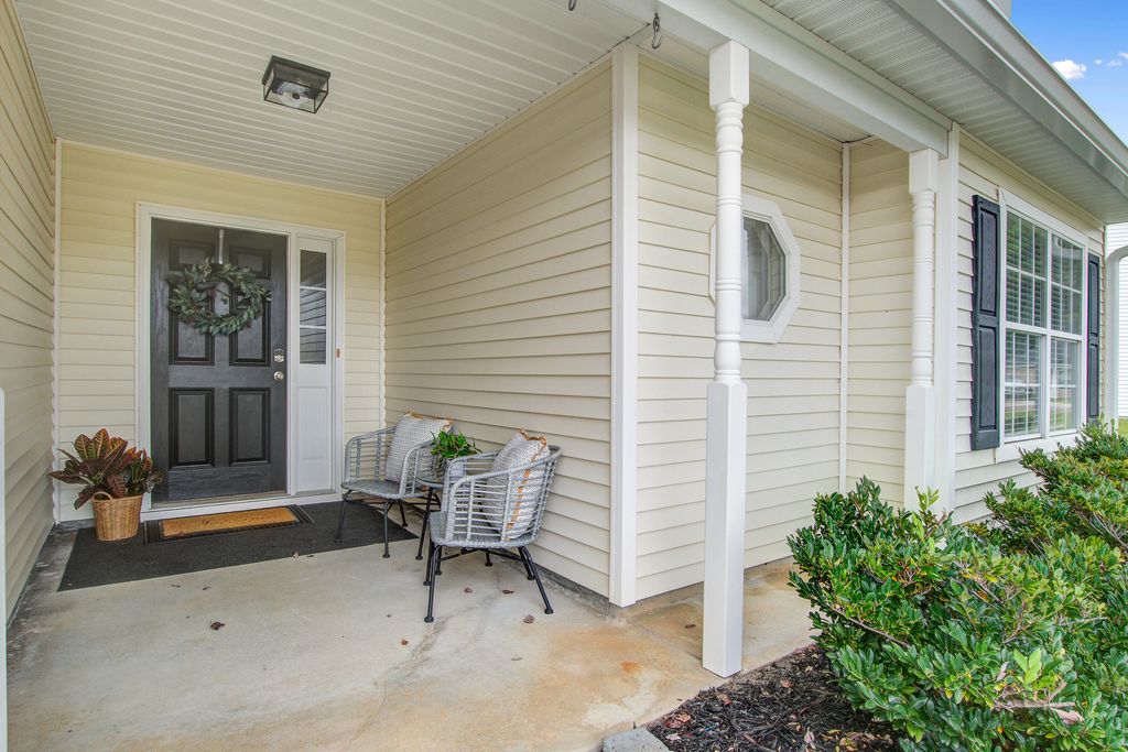 Photo of 256 Dunning Road, Summerville, SC 29486 (MLS # 25027660)