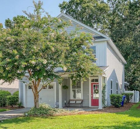 Photo of 205 Larissa Drive, Charleston, SC 29414 (MLS # 25019103)