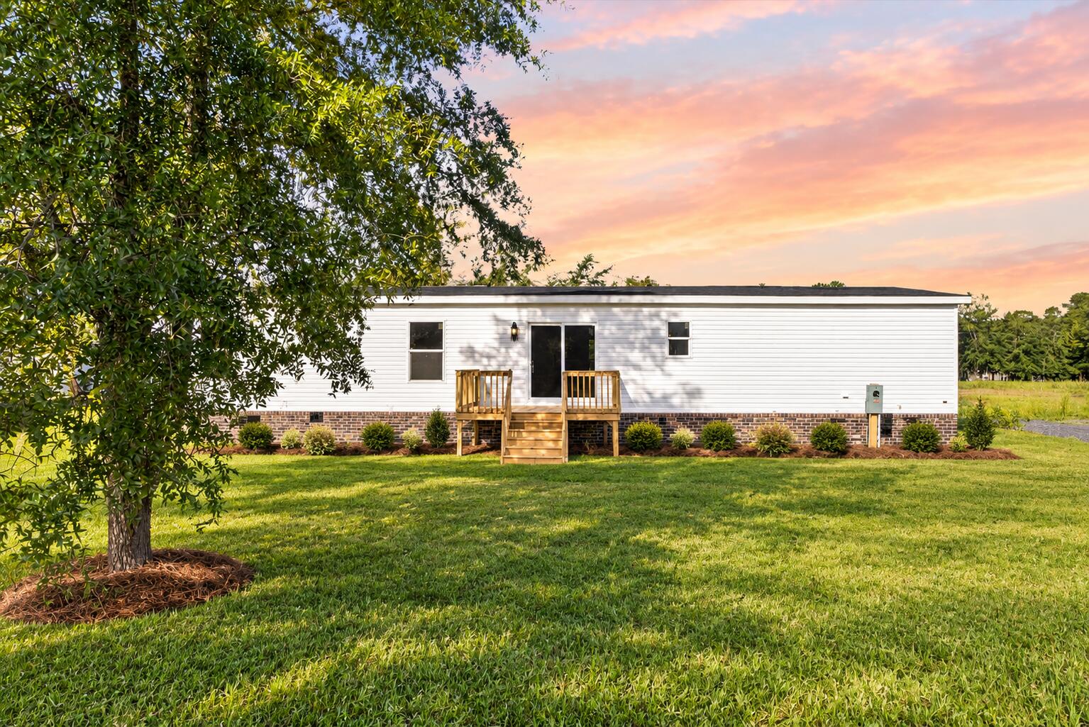 816 Macon Lane