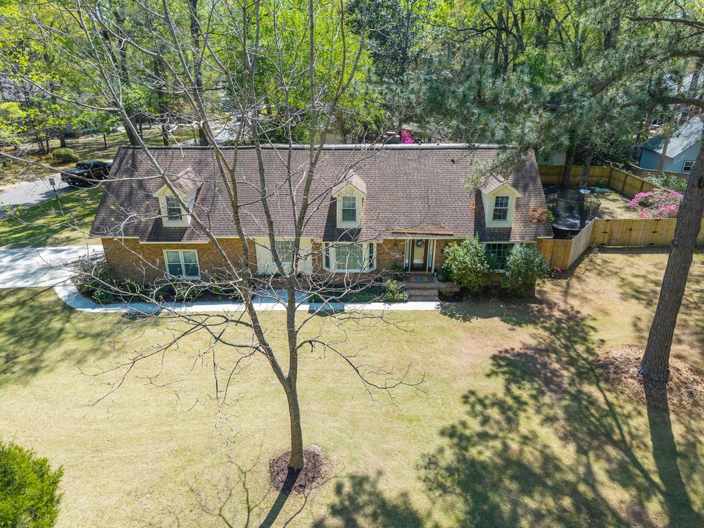 Photo of 103 Tabby Lane, Summerville, SC 29485 (MLS # 26008611)