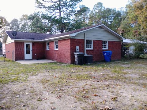 A home in North Charleston