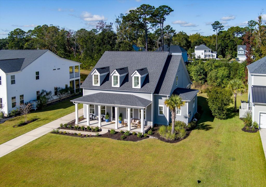 Photo of 2412 Bent Oak Road, Mount Pleasant, SC 29466 (MLS # 25029368)
