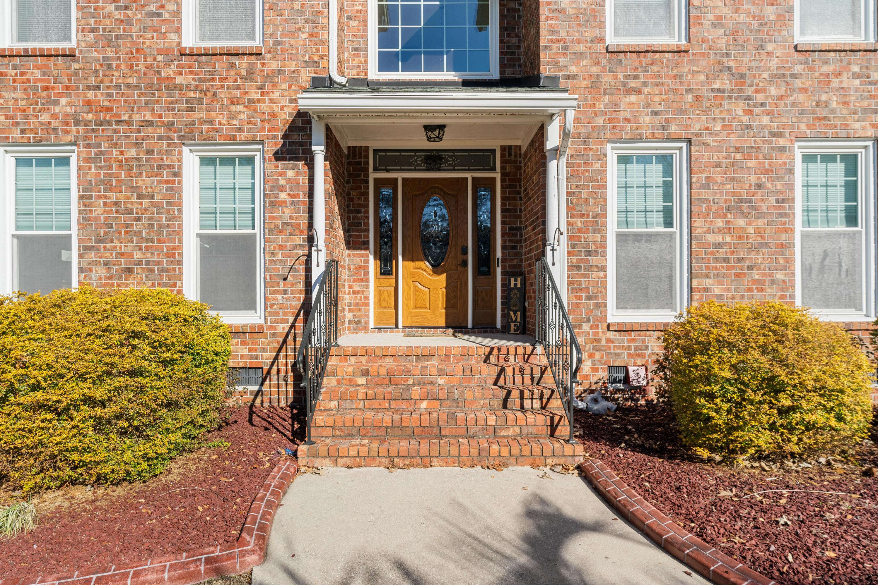 406 King Charles Circle
