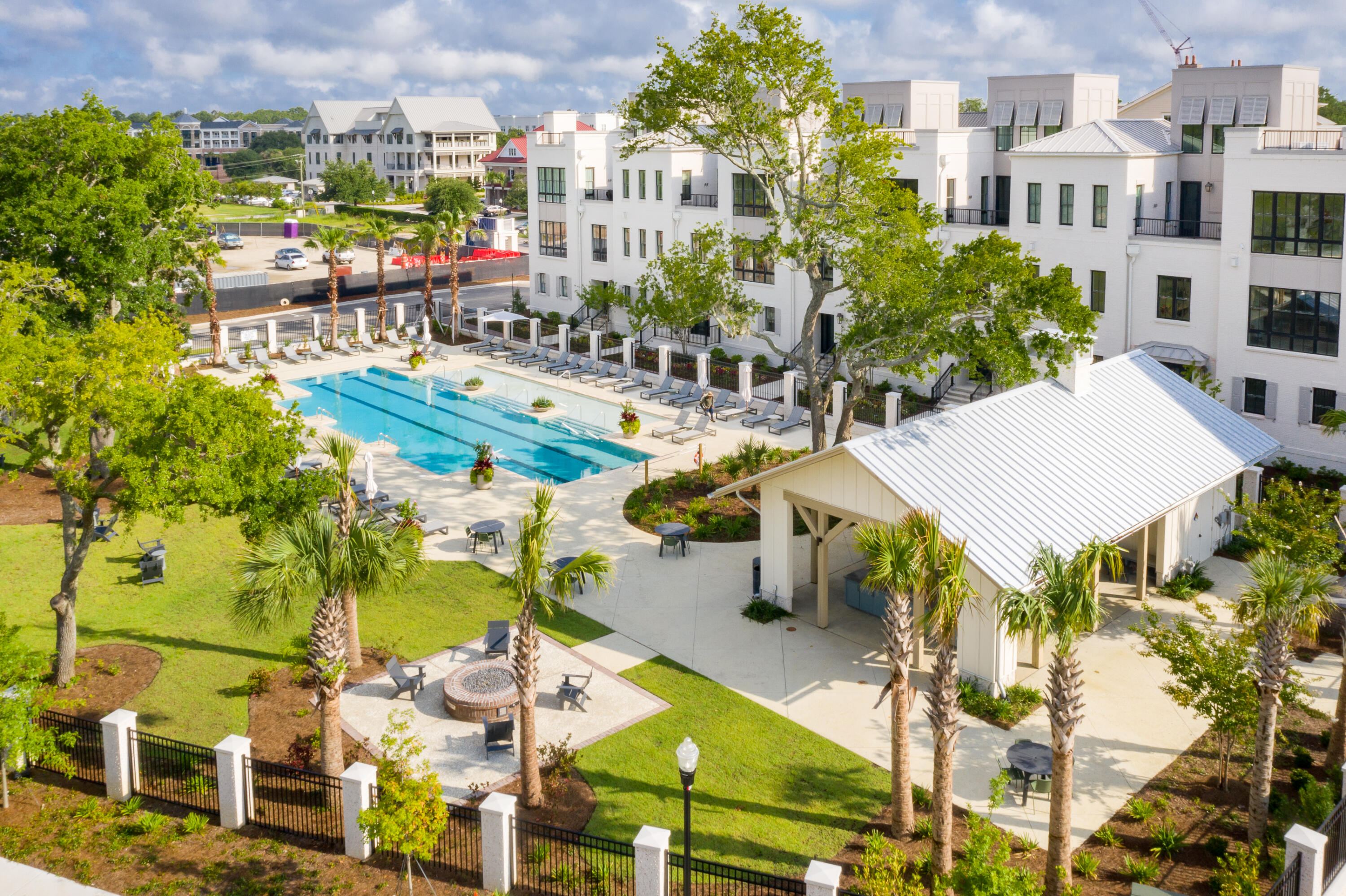 317 Longshore Street 317