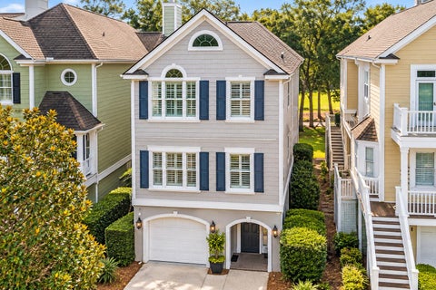 Photo of 10 Commons Court, Isle of Palms, SC 29451 (MLS # 26026853)