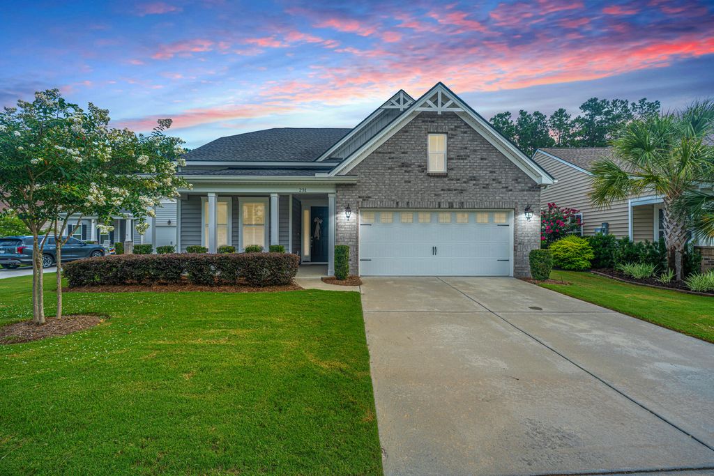 Photo of 231 Marina Shores Court, Summerville, SC 29486 (MLS # 26001626)