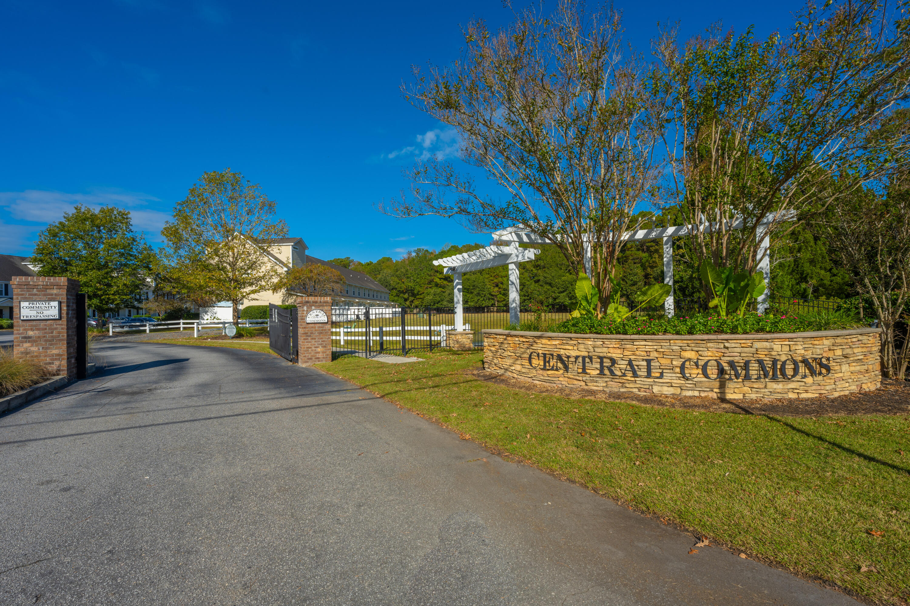 507 Hemingway Circle