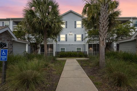 Photo of 1300 Park West Boulevard #813, Mount Pleasant, SC 29466 (MLS # 25027577)