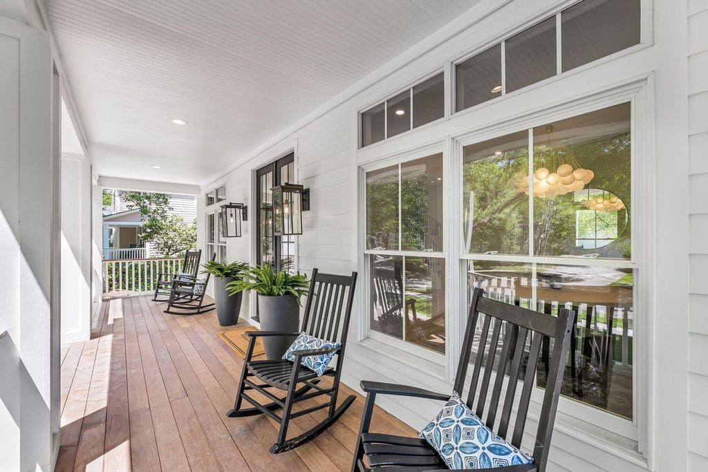 Photo of 118 Scott Street, Charleston, SC 29492 (MLS # 26013142)