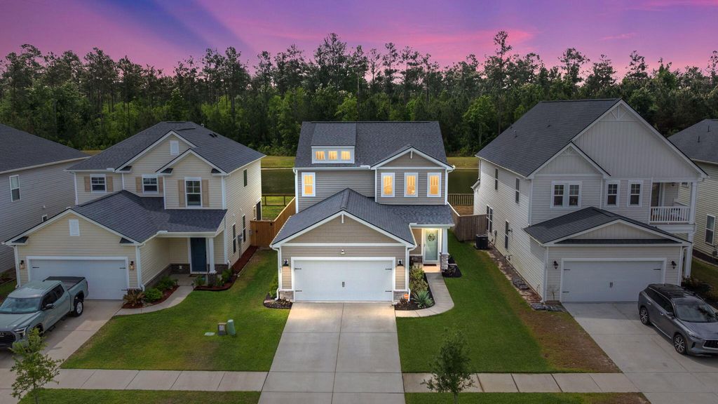 Photo of 169 Wappoo Trace Lane, Summerville, SC 29486 (MLS # 26013059)