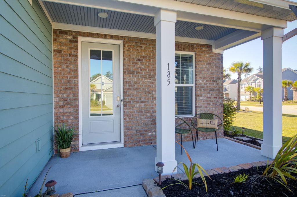 Photo of 185 Whaler Avenue, Summerville, SC 29486 (MLS # 25028266)