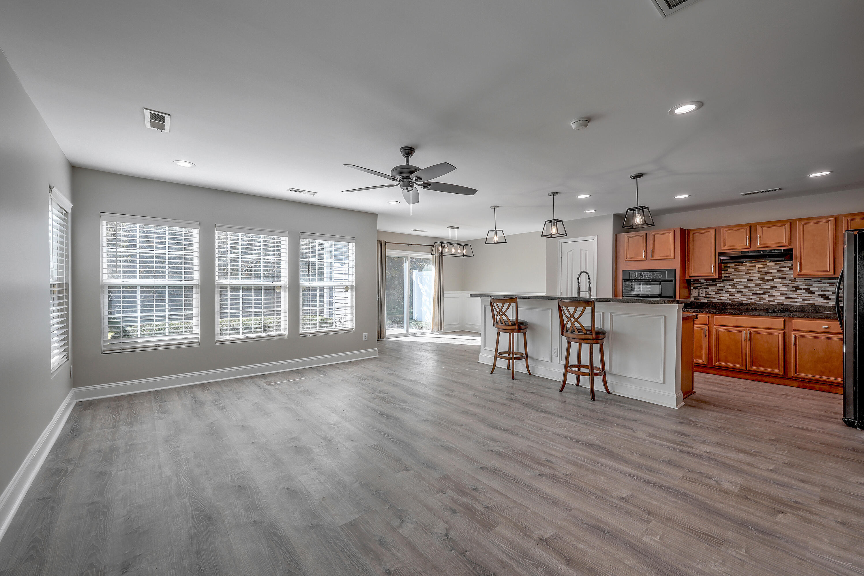 5150 Trump Street 2005