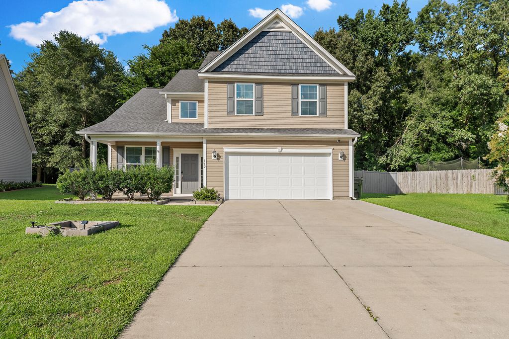 Photo of 512 Stoney Field Drive, Moncks Corner, SC 29461 (MLS # 25020602)