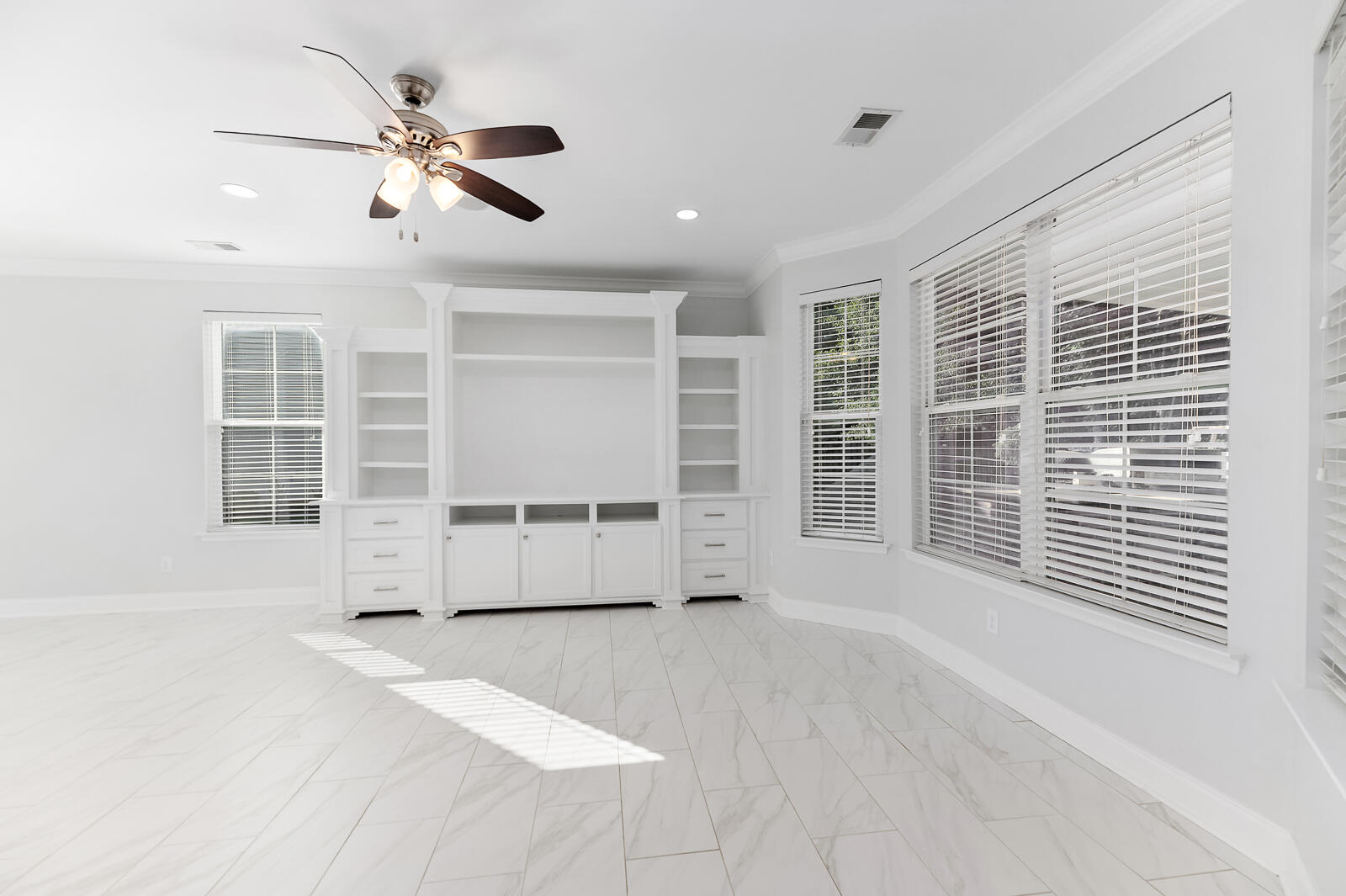 512 Stoney Field Drive