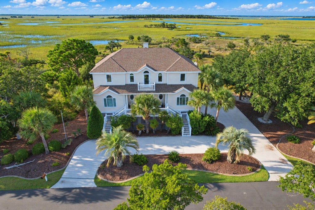 Photo of 21 Seagrass Lane, Isle of Palms, SC 29451 (MLS # 26028394)