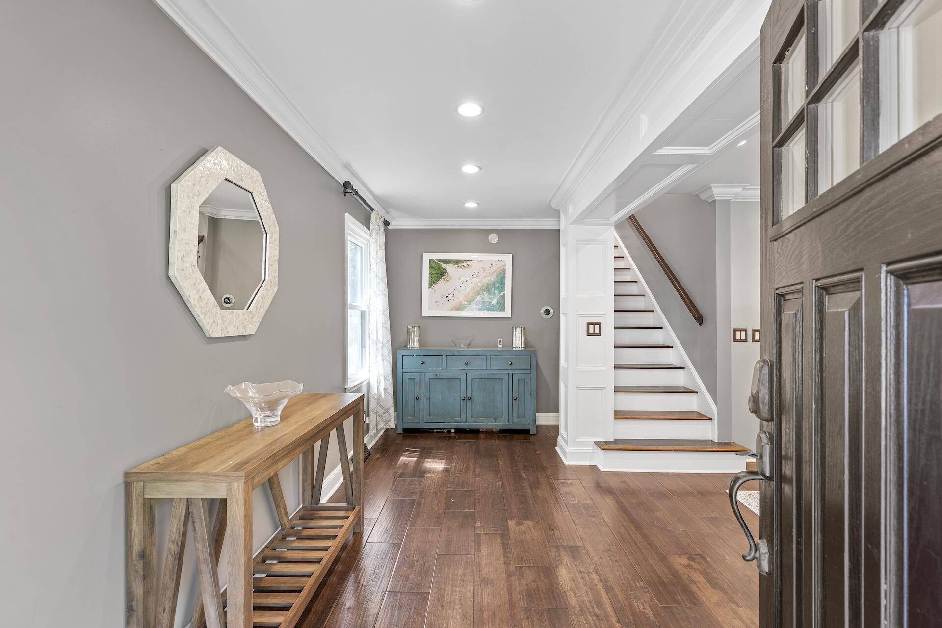 699 Castle Pinckney Drive