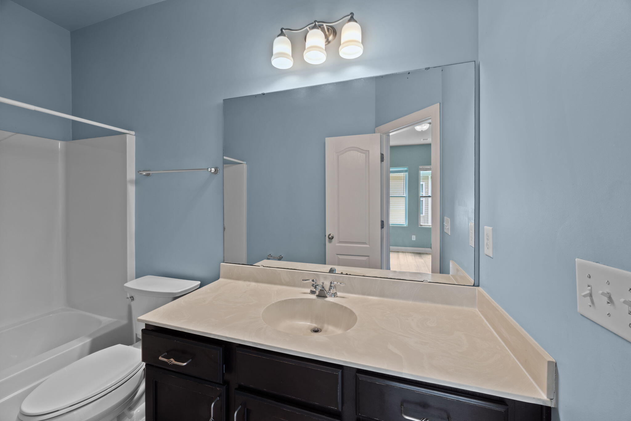 North Charleston, South Carolina 29420, United States, 4 Bedrooms Bedrooms, ,3 BathroomsBathrooms,Residential,Active,173430