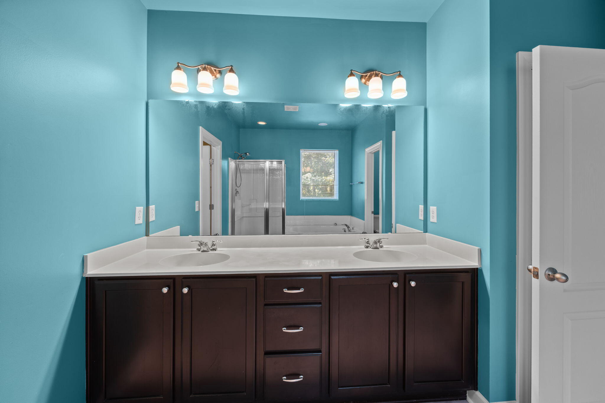 North Charleston, South Carolina 29420, United States, 4 Bedrooms Bedrooms, ,3 BathroomsBathrooms,Residential,Active,173430