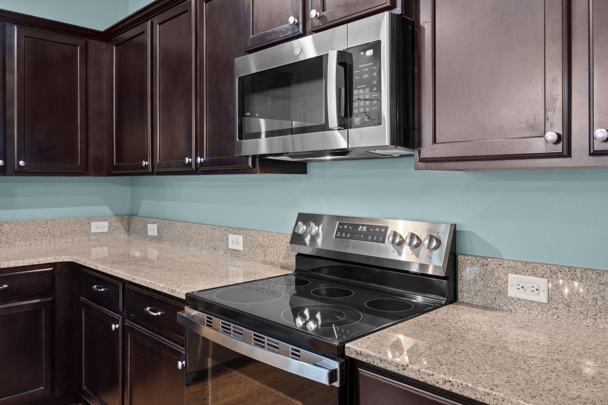 North Charleston, South Carolina 29420, United States, 4 Bedrooms Bedrooms, ,3 BathroomsBathrooms,Residential,Active,173430