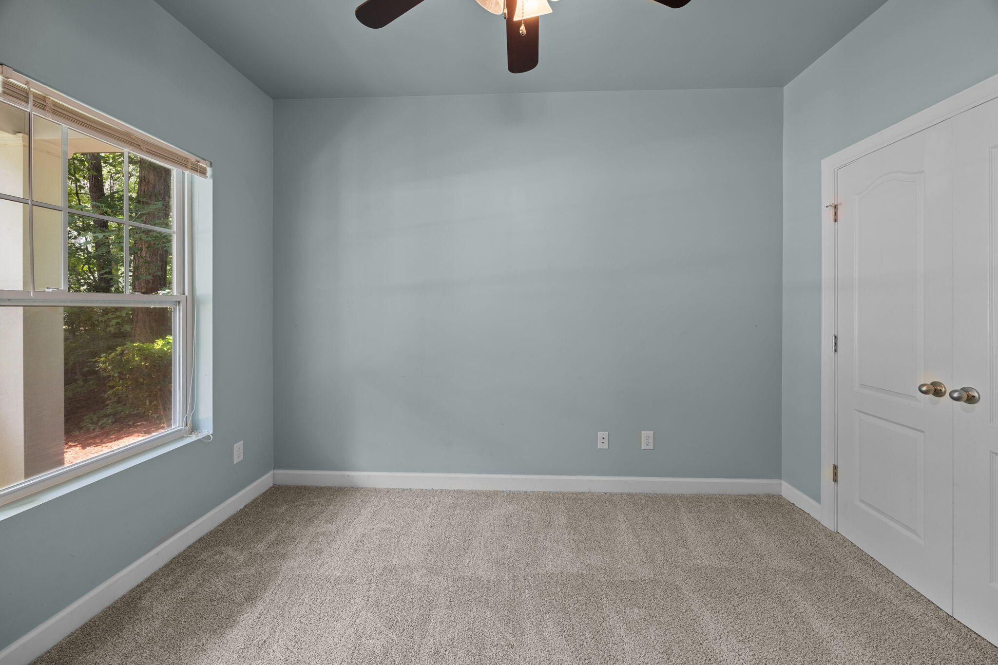 North Charleston, South Carolina 29420, United States, 4 Bedrooms Bedrooms, ,3 BathroomsBathrooms,Residential,Active,173430