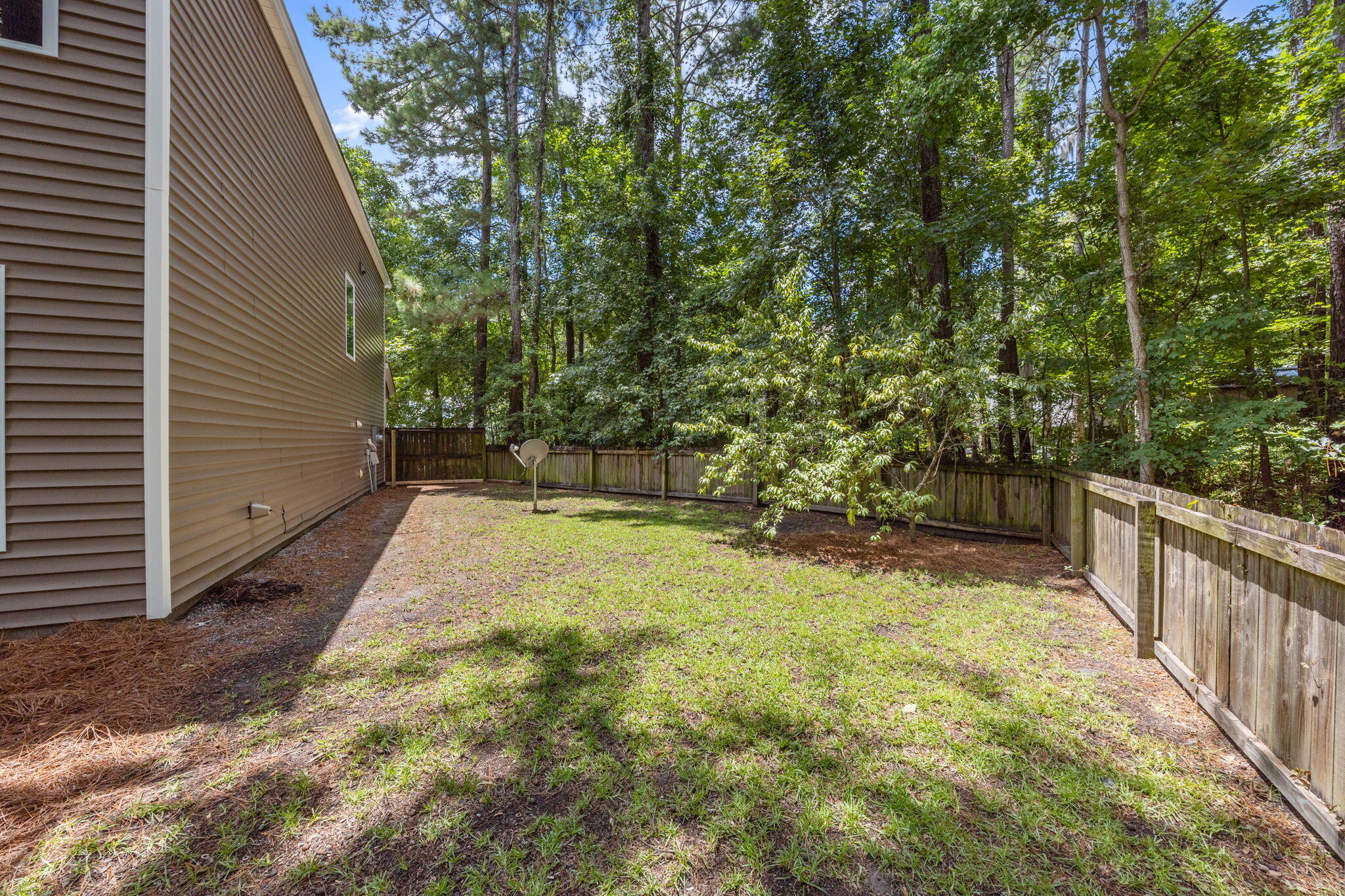 North Charleston, South Carolina 29420, United States, 4 Bedrooms Bedrooms, ,3 BathroomsBathrooms,Residential,Active,173430