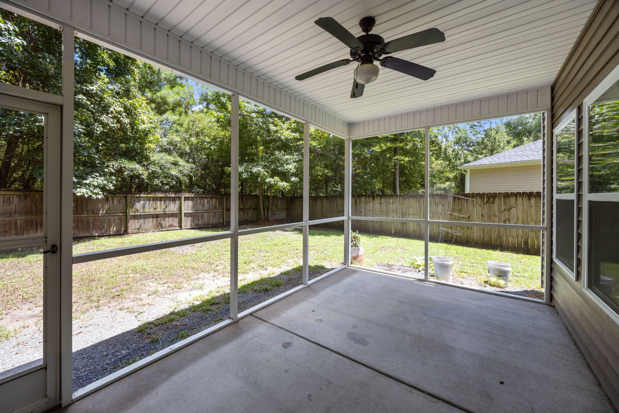 North Charleston, South Carolina 29420, United States, 4 Bedrooms Bedrooms, ,3 BathroomsBathrooms,Residential,Active,173430