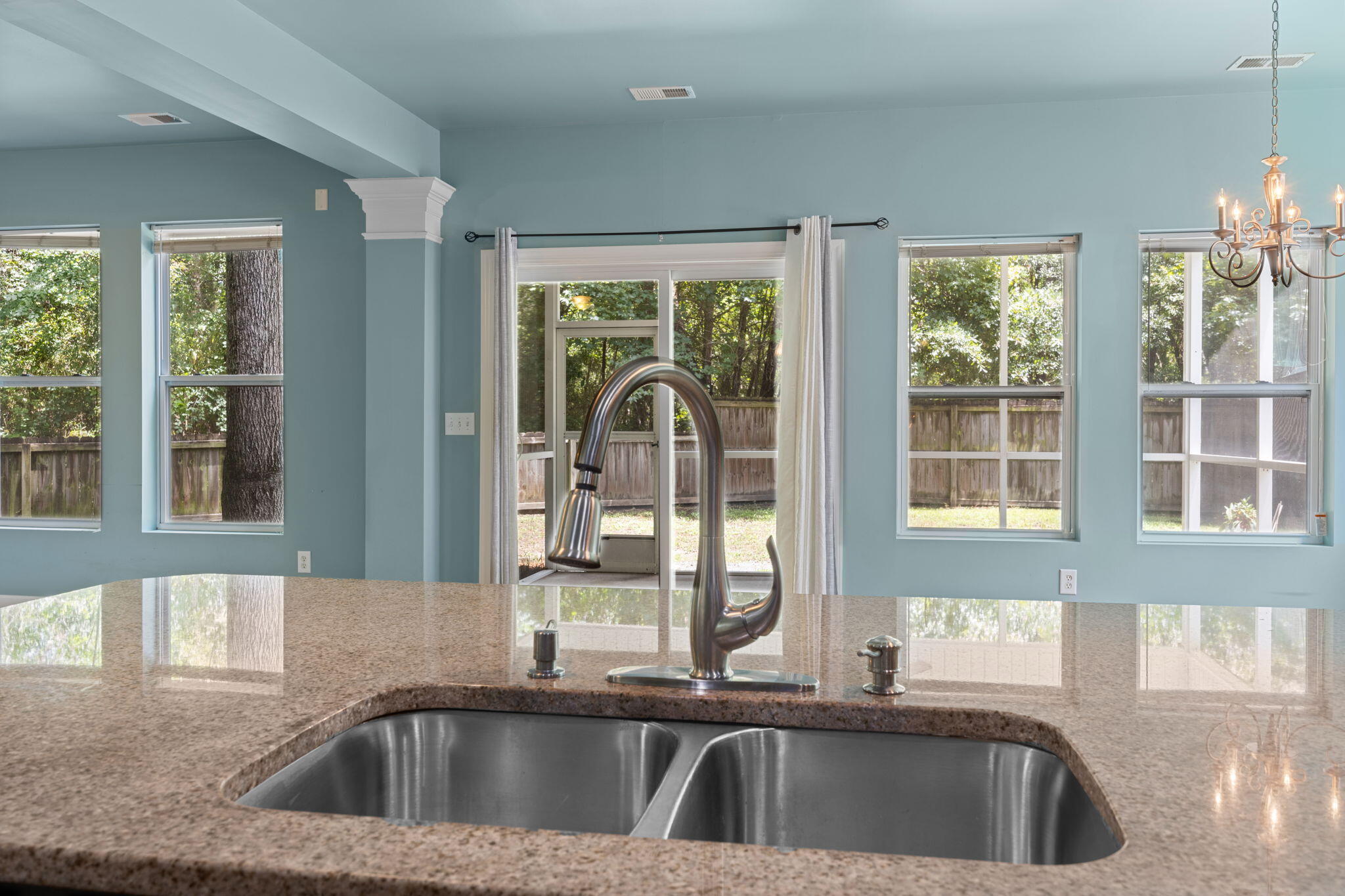 North Charleston, South Carolina 29420, United States, 4 Bedrooms Bedrooms, ,3 BathroomsBathrooms,Residential,Active,173430