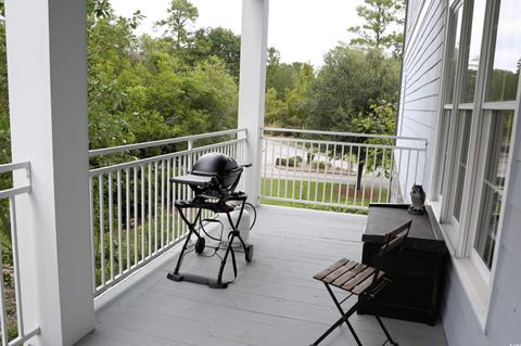 A home in Summerton