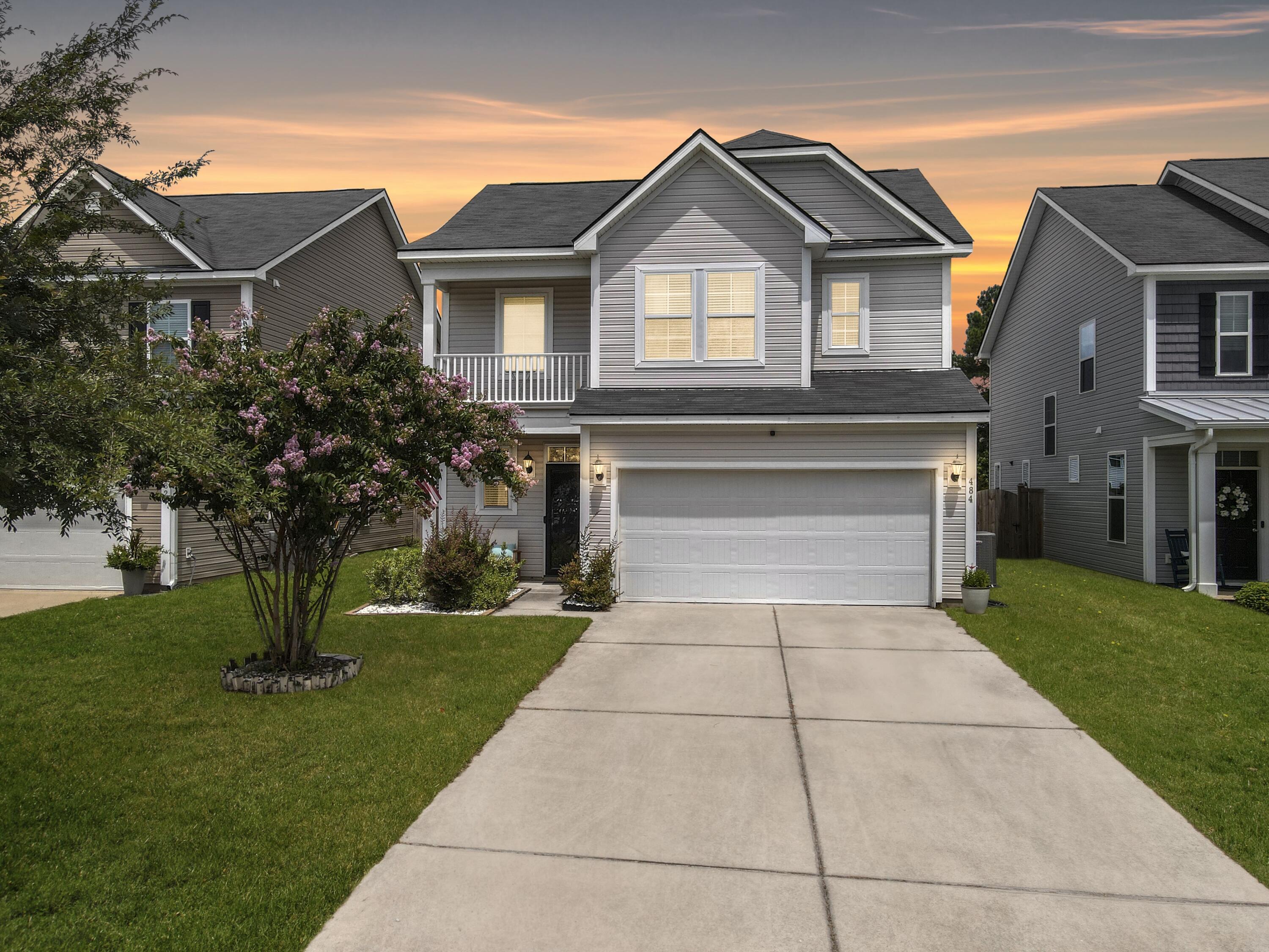 View Summerville, SC 29486 house