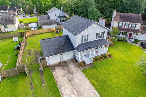 A home in North Charleston