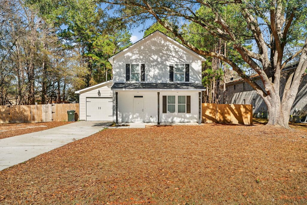 Photo of 116 Farm Road, Goose Creek, SC 29445 (MLS # 26001495)
