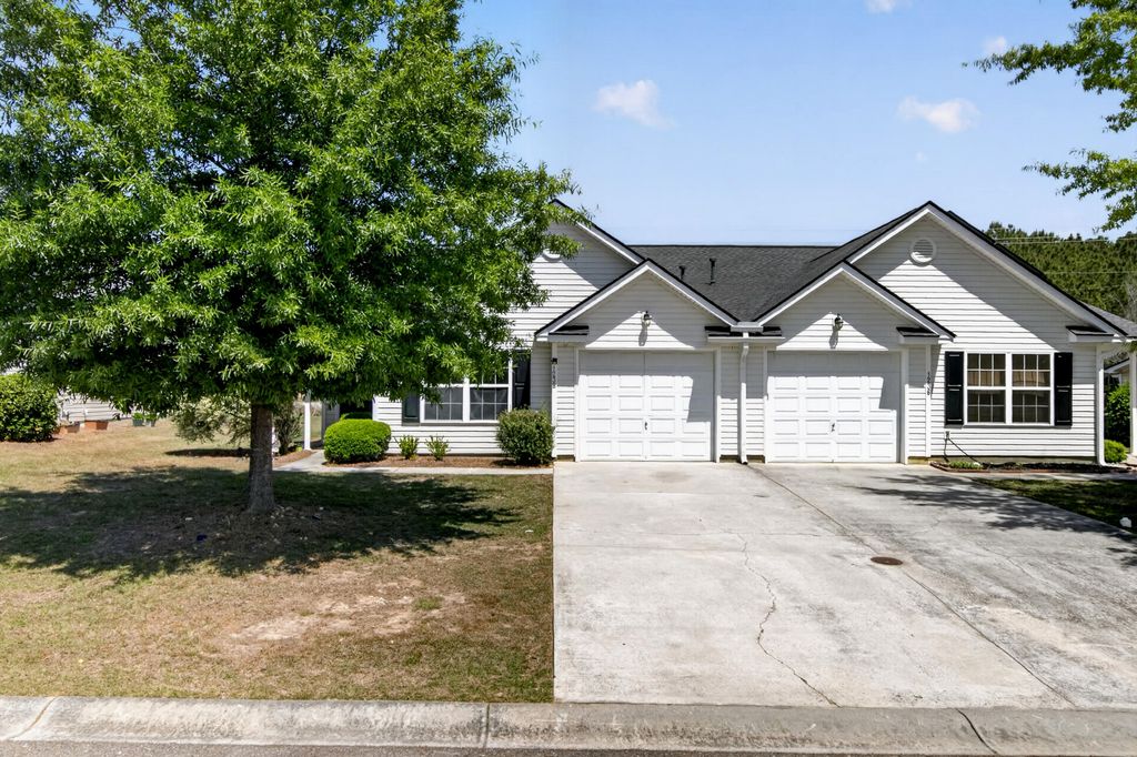 Photo of 1238 River Rock Road, Hanahan, SC 29410 (MLS # 26011135)