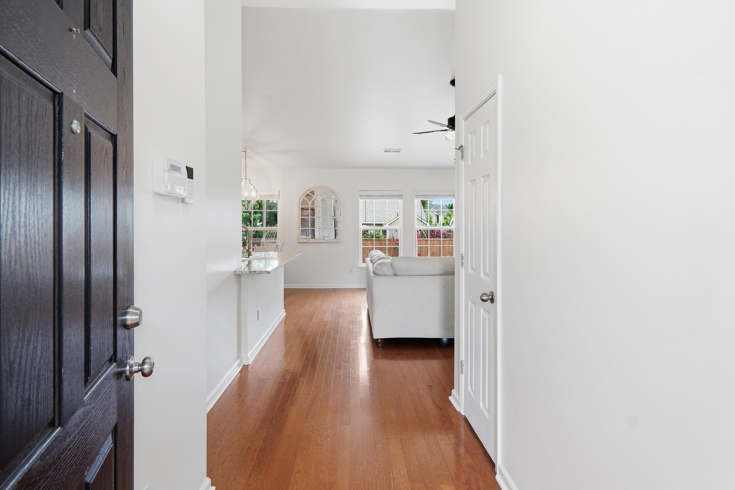 5039 Ballantine Drive