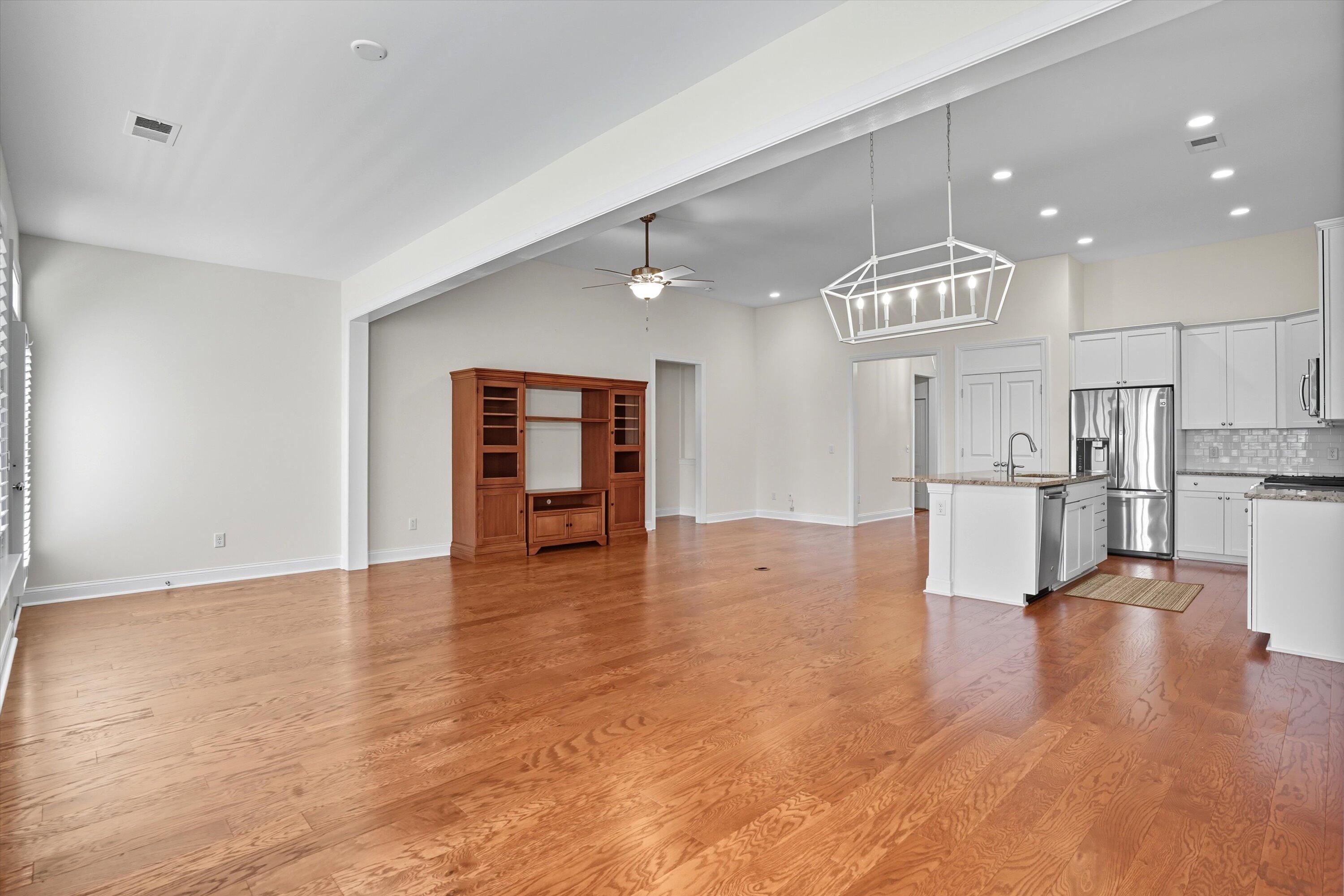 5025 Song Sparrow Way