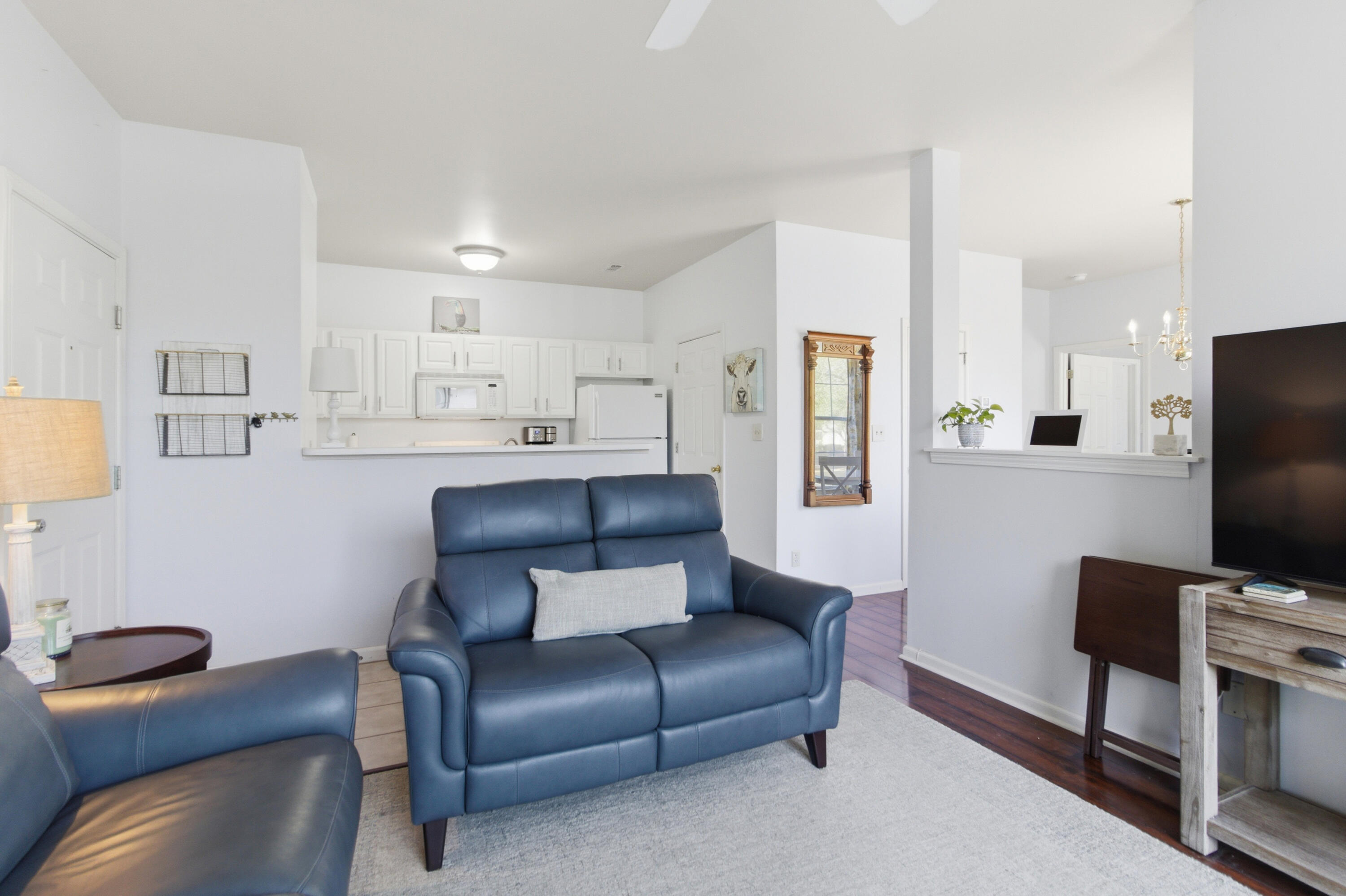 1600 Long Grove Drive Unit 1112