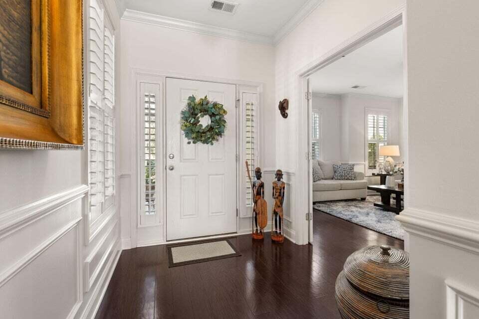 2040 Promenade Court